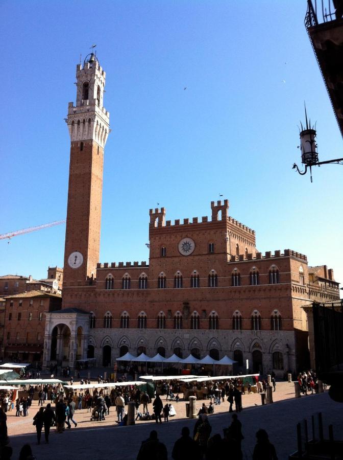 Antica Residenza Cicogna Acomodação com café da manhã Siena Exterior foto